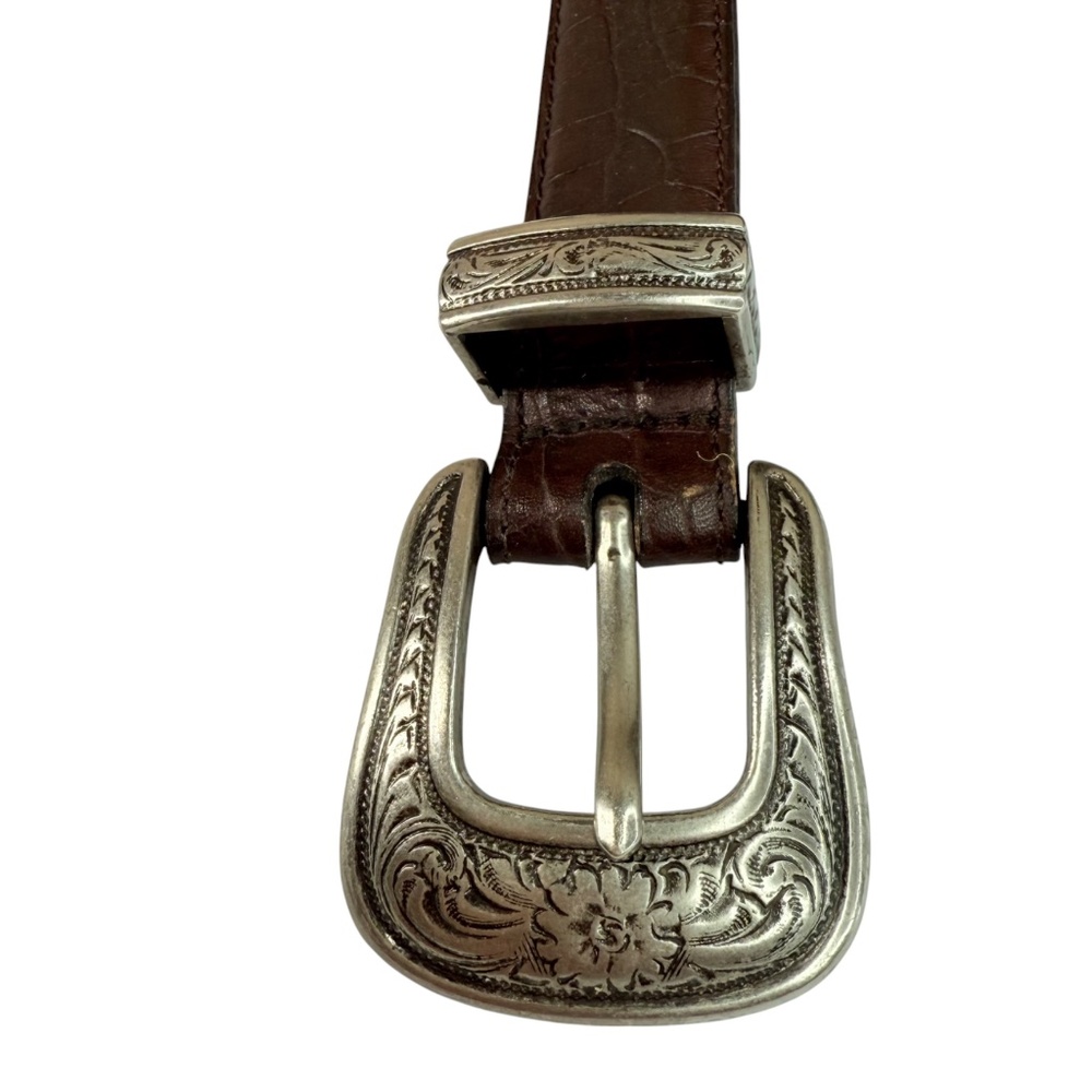Elegant Brown Leather Belt with Intricate Silver Buckle - Picture 4 of 13
